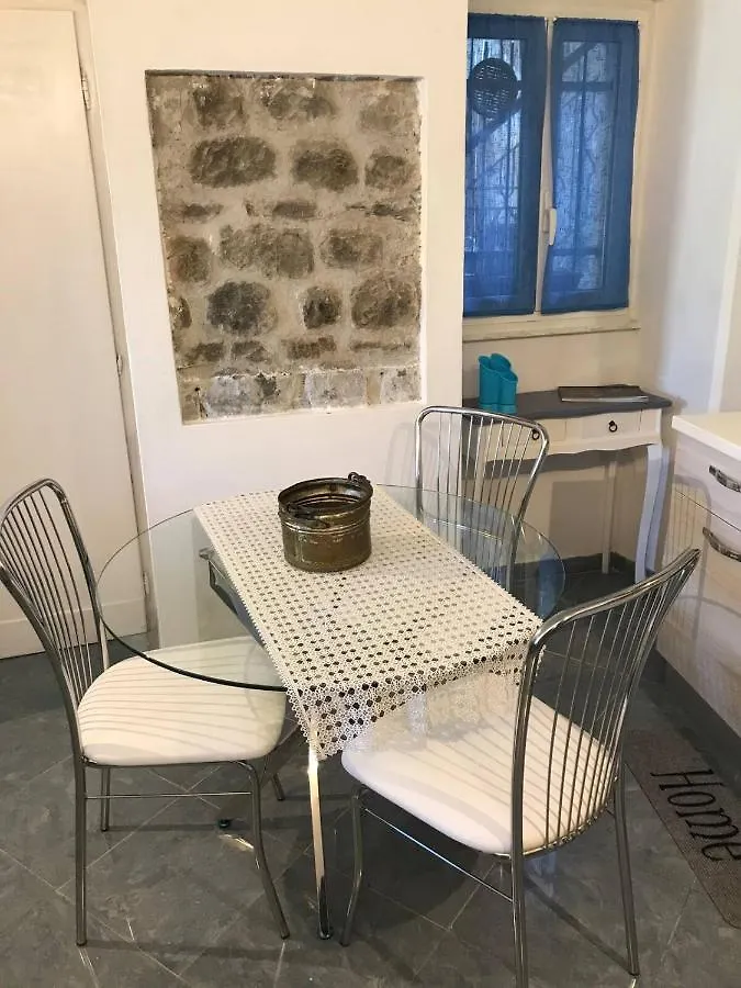 Hannette Cinqueterre Apt Libeccio Manarola 0*,  Italy